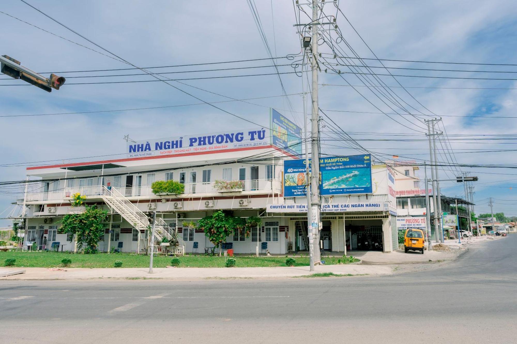 Phuong Tu Hostel Xuyên Mộc Esterno foto